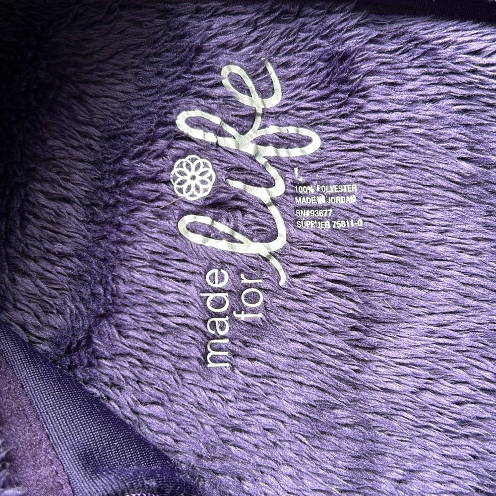 Ladies jacket … good condition - Picture 2 of 3